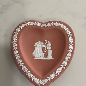 Wedgwood Heart-Shaped Tray in Terracotta and White